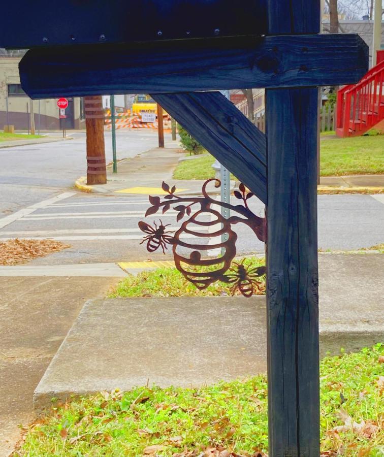 Vine City Bee Hive Atlanta Bagian luar foto