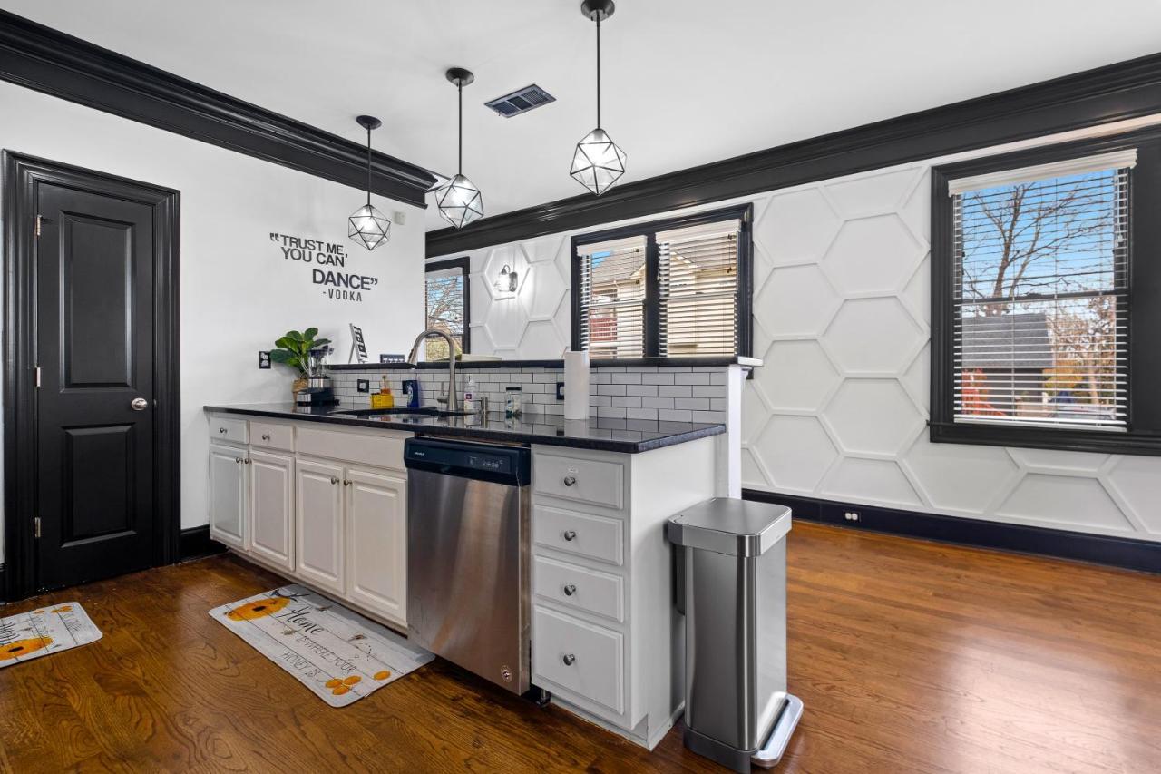 Vine City Bee Hive Atlanta Bagian luar foto