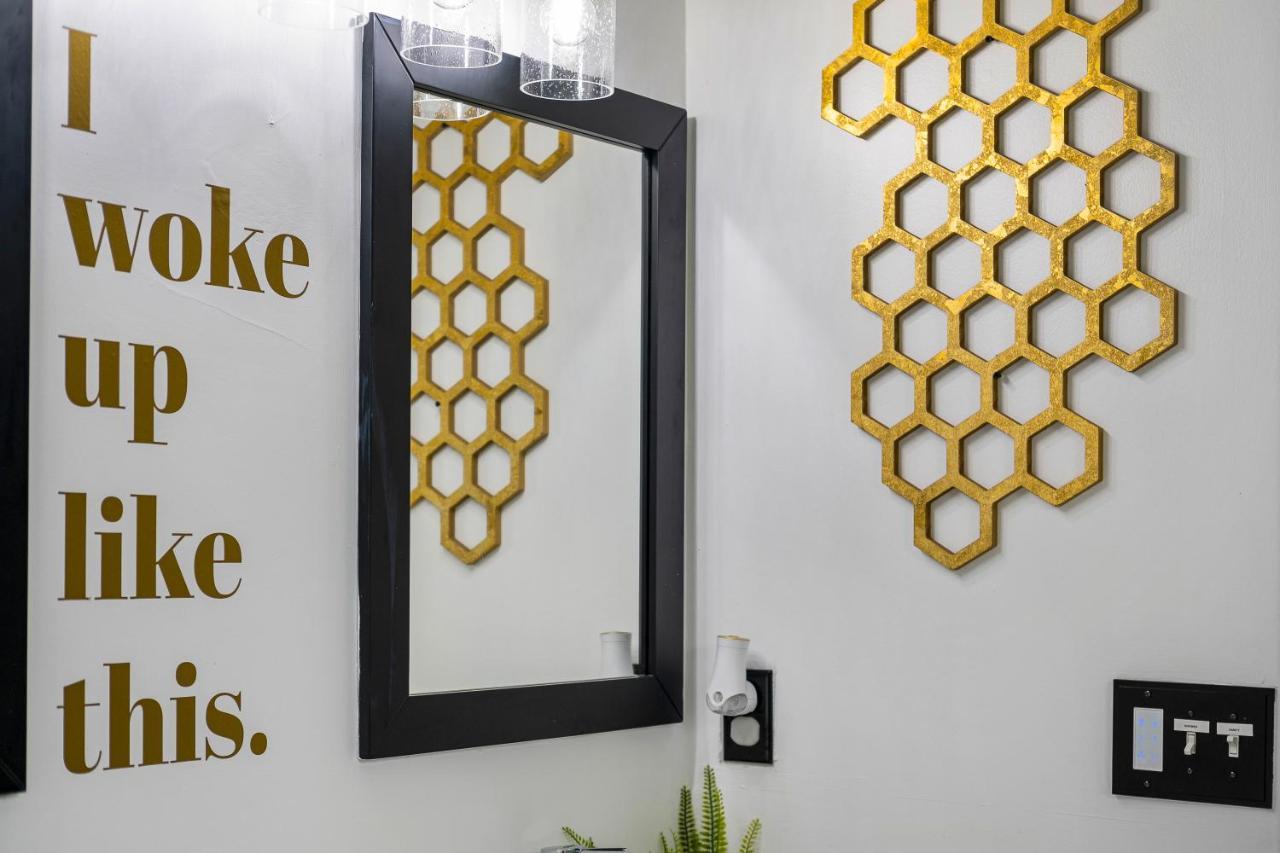 Vine City Bee Hive Atlanta Bagian luar foto